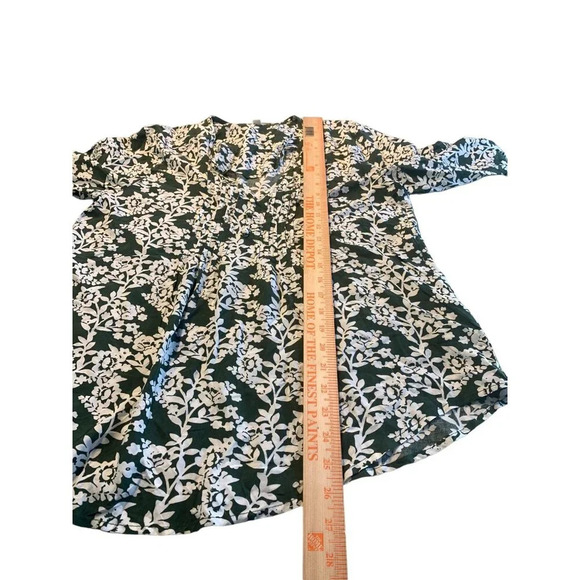 Fun2Fun Womens S Green Floral Rayon Blouse - Picture 7 of 7